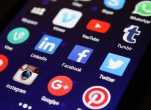 media, social media, apps, social network, facebook, symbols, digital, twitter, network, social networking, icon, communication, www, internet, networking, button, social, social media, social media, social media, social media, social media for small business, Social Media for Small Businesses: 5 Ways Proven Ways to Grow Your Customer Base